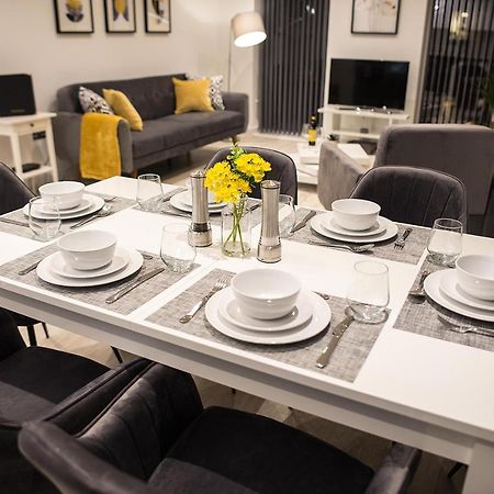 Luxury King Bed Apartment & Free Parking ケンブリッジ エクステリア 写真